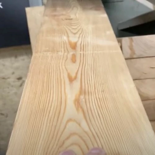 Доска террасная лиственница гладкая 28*190*2000, сорт Э (0,38м2)